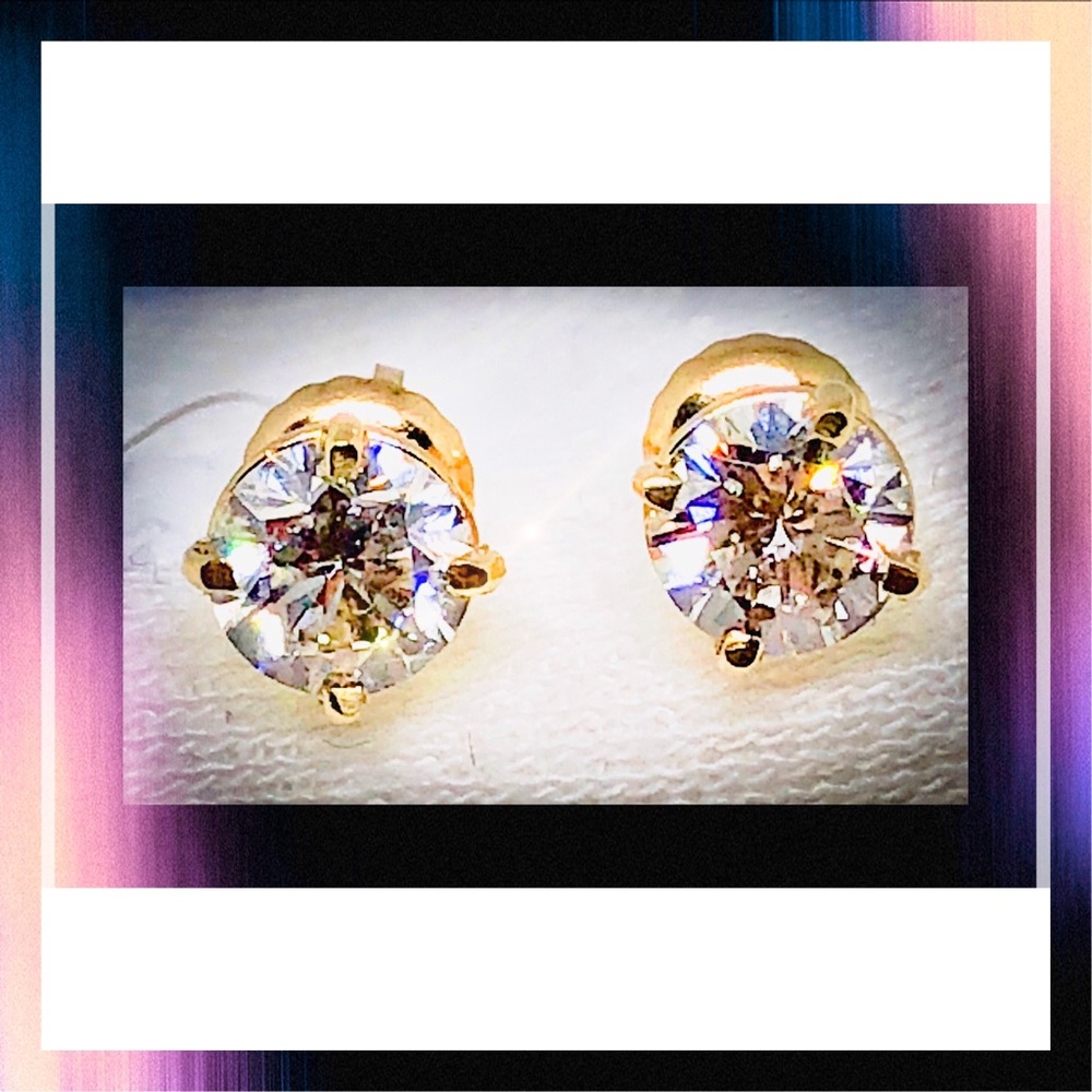 1 CT Diamond 14k stud earring Si clarity H color - Picture 2 of 8